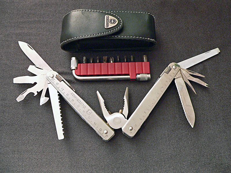 Натиснете снимката за да я уголемите

Име:800px-Victorinox_Multitool.jpg
Прегледи:1
Размер:202.4 КБ
ID:5442580