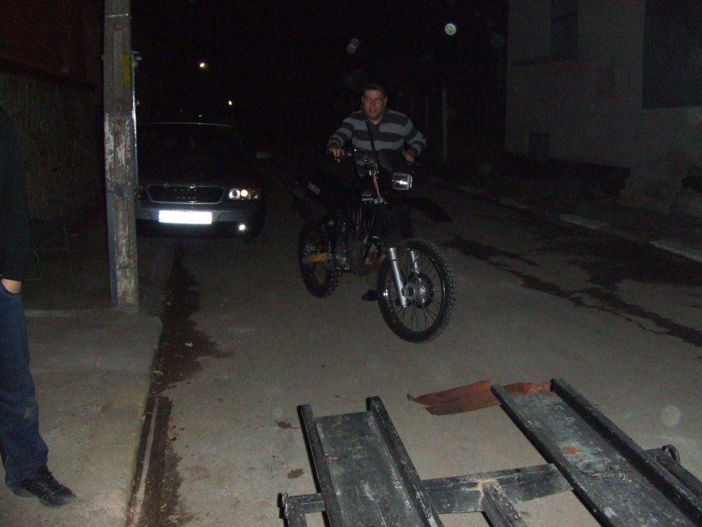 Натиснете снимката за да я уголемите

Име:DSCF4043.jpg
Прегледи:1
Размер:108.7 КБ
ID:5450107