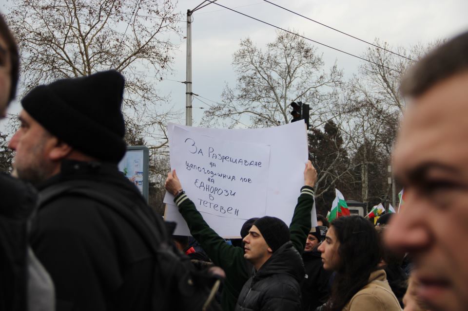 Натиснете снимката за да я уголемите

Име:11085_10151340039093358_1054534015_n.jpg
Прегледи:1
Размер:86.5 КБ
ID:5457002