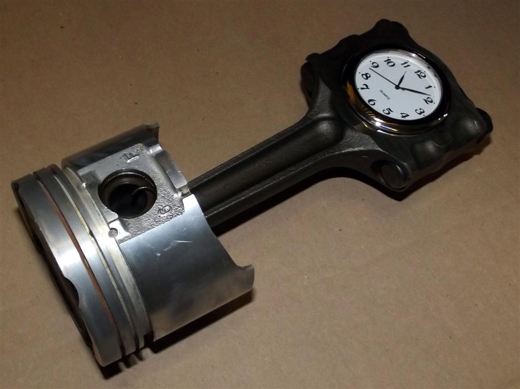 Натиснете снимката за да я уголемите

Име:piston-clock-mazda-mx-5-by-record-designs-5650-p.jpg
Прегледи:1
Размер:72.5 КБ
ID:5460254