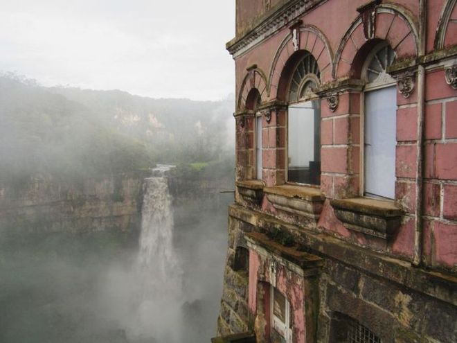 Натиснете снимката за да я уголемите

Име:abandoned_hotel_04.jpg
Прегледи:1
Размер:51.6 КБ
ID:6009002