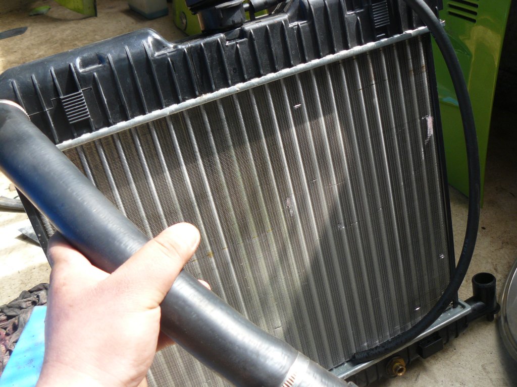 Натиснете снимката за да я уголемите

Име:P1080506.jpg
Прегледи:1
Размер:200.2 КБ
ID:5476987