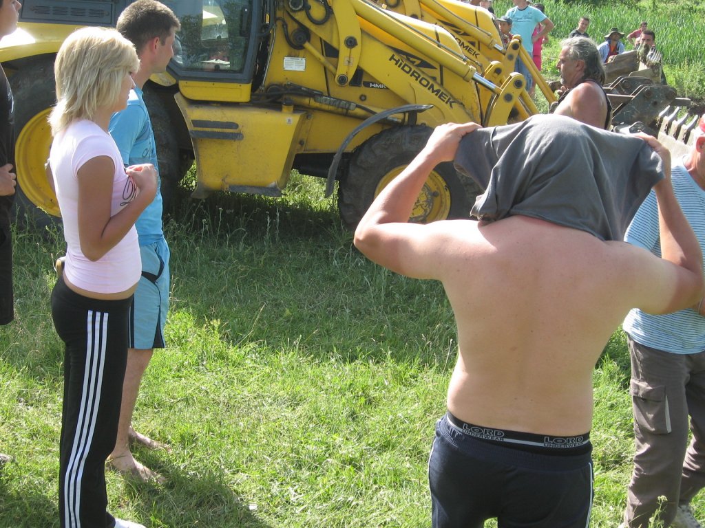 Натиснете снимката за да я уголемите

Име:200.jpg
Прегледи:1
Размер:211.8 КБ
ID:5482874