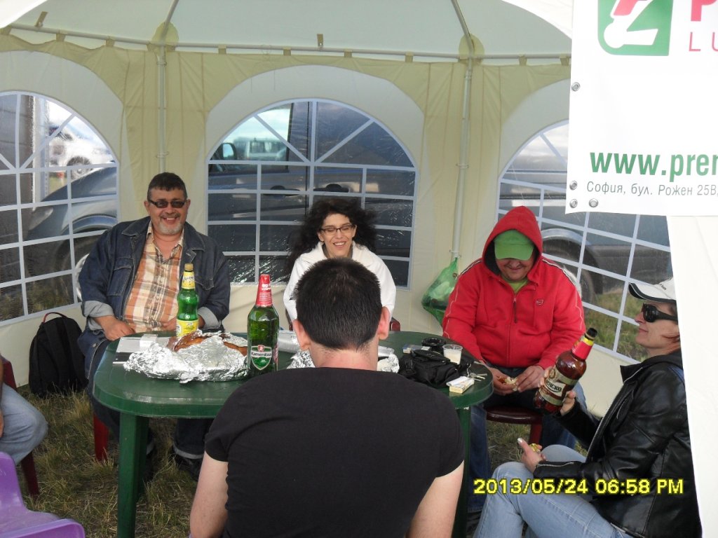 Натиснете снимката за да я уголемите

Име:SDC14055.jpg
Прегледи:1
Размер:135.9 КБ
ID:5485553