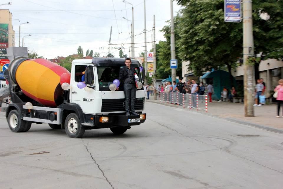 Натиснете снимката за да я уголемите

Име:300684_4469974525826_1028073355_n.jpg
Прегледи:1
Размер:67.6 КБ
ID:5487070
