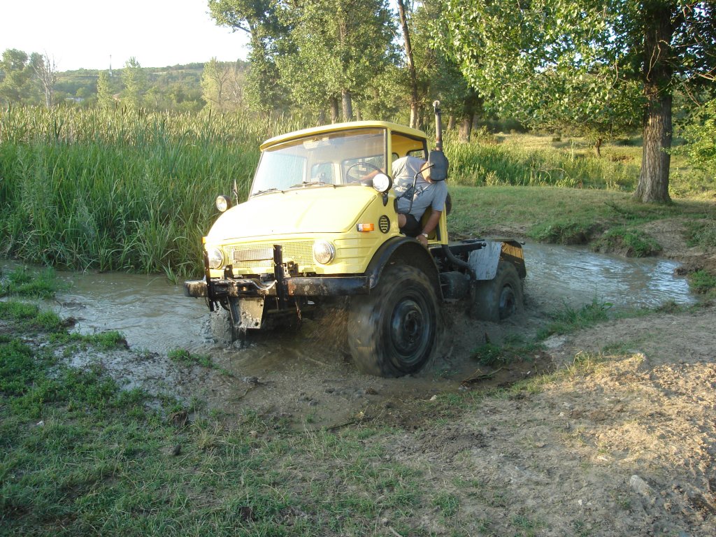 Натиснете снимката за да я уголемите

Име:DSC03929.jpg
Прегледи:1
Размер:262.2 КБ
ID:5498520