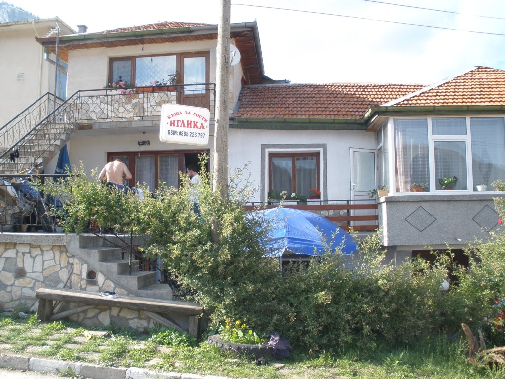 Натиснете снимката за да я уголемите

Име:P6250078.jpg
Прегледи:1
Размер:218.4 КБ
ID:5506277