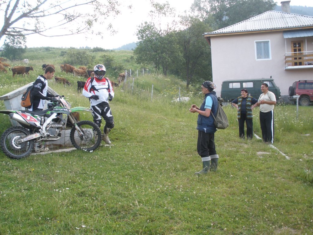 Натиснете снимката за да я уголемите

Име:P6260137.jpg
Прегледи:1
Размер:224.4 КБ
ID:5506324