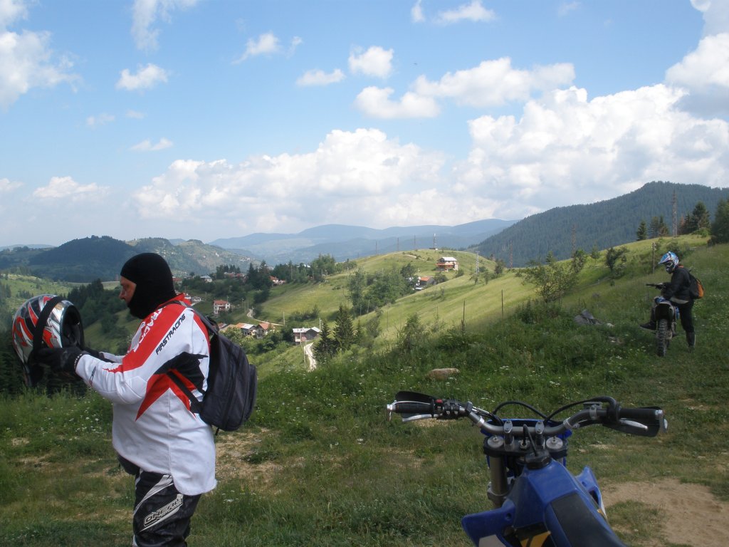 Натиснете снимката за да я уголемите

Име:P6260165.jpg
Прегледи:1
Размер:133.9 КБ
ID:5506514