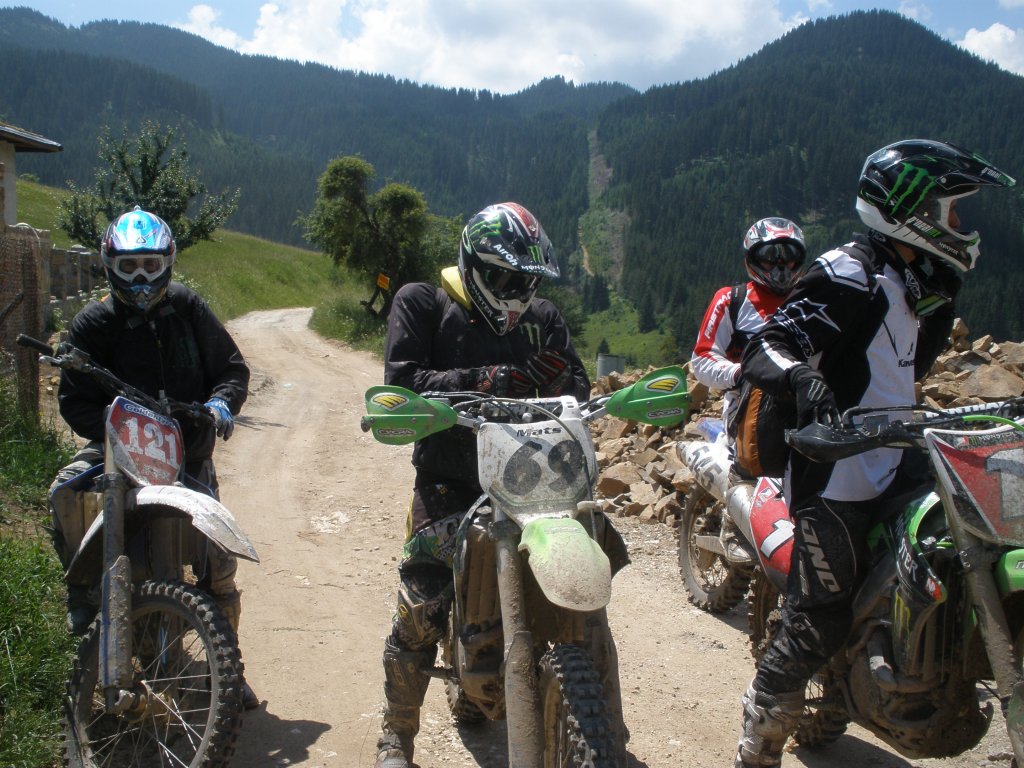 Натиснете снимката за да я уголемите

Име:P6260176.jpg
Прегледи:1
Размер:184.5 КБ
ID:5506539