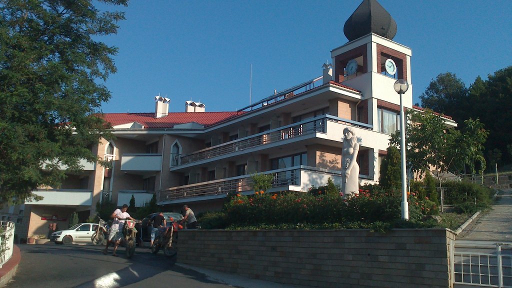 Натиснете снимката за да я уголемите

Име:DSC_0456.jpg
Прегледи:1
Размер:136.2 КБ
ID:5506861