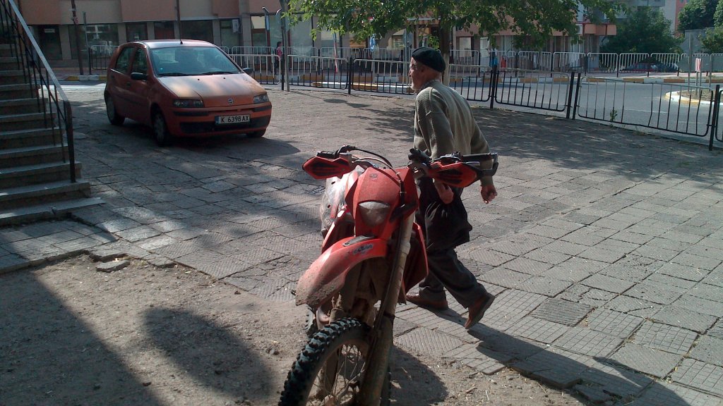 Натиснете снимката за да я уголемите

Име:DSC_0466.jpg
Прегледи:1
Размер:165.0 КБ
ID:5506871