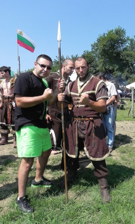 Натиснете снимката за да я уголемите

Име:Bagatur+12013.jpg
Прегледи:1
Размер:112.5 КБ
ID:5507203