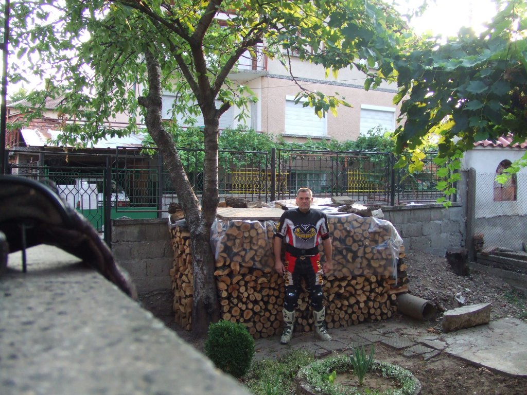 Натиснете снимката за да я уголемите

Име:DSCF4156.jpg
Прегледи:1
Размер:222.4 КБ
ID:5510635