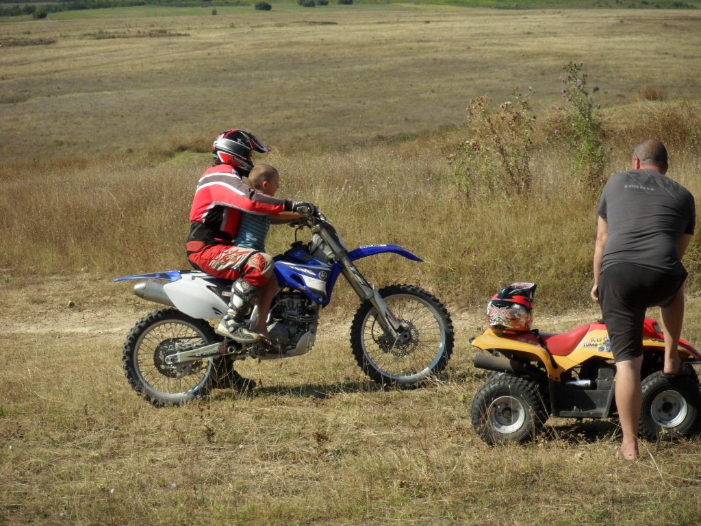 Натиснете снимката за да я уголемите

Име:SAM_0208.jpg
Прегледи:1
Размер:211.5 КБ
ID:5514728