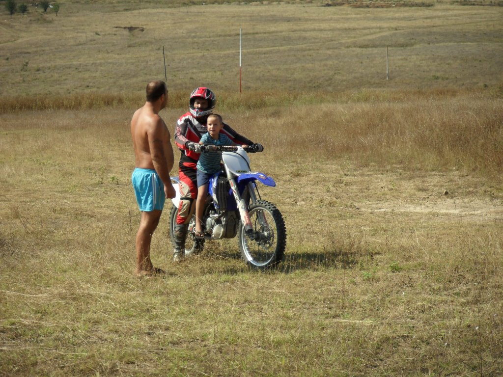 Натиснете снимката за да я уголемите

Име:SAM_0207.jpg
Прегледи:1
Размер:211.6 КБ
ID:5514730