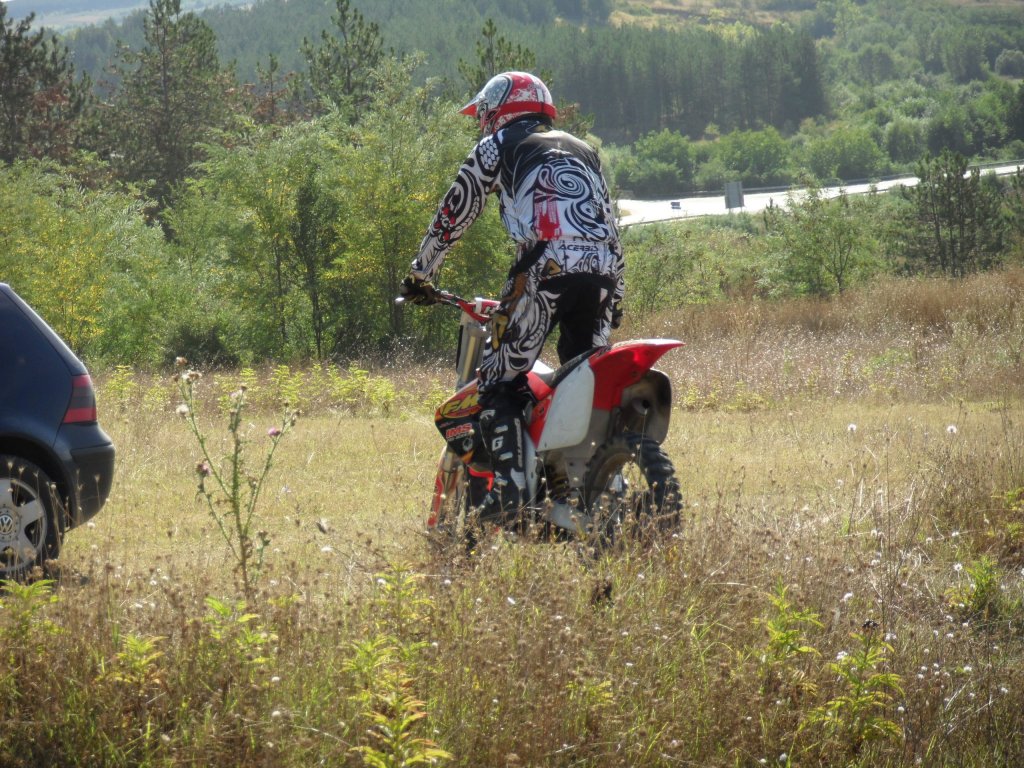 Натиснете снимката за да я уголемите

Име:SAM_0209.jpg
Прегледи:1
Размер:238.6 КБ
ID:5514732