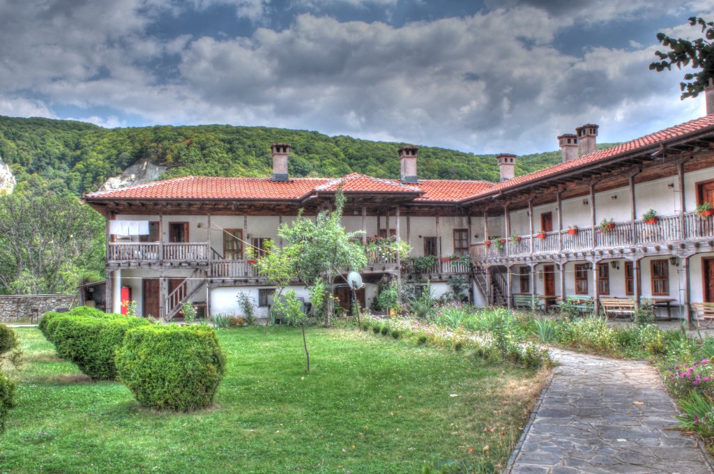 Натиснете снимката за да я уголемите

Име:IMG_7359_60_61_tonemapped.jpg
Прегледи:1
Размер:190.5 КБ
ID:6024698