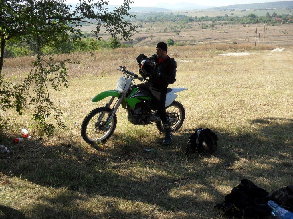 Натиснете снимката за да я уголемите

Име:SAM_0259.jpg
Прегледи:1
Размер:237.7 КБ
ID:5517252