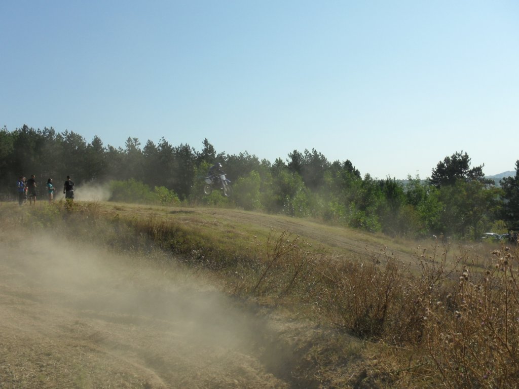 Натиснете снимката за да я уголемите

Име:SAM_0292.jpg
Прегледи:1
Размер:103.9 КБ
ID:5517261