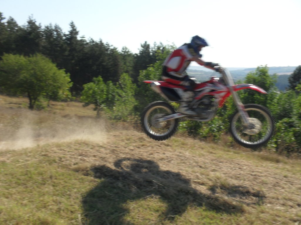 Натиснете снимката за да я уголемите

Име:SAM_0279.jpg
Прегледи:1
Размер:124.6 КБ
ID:5517269