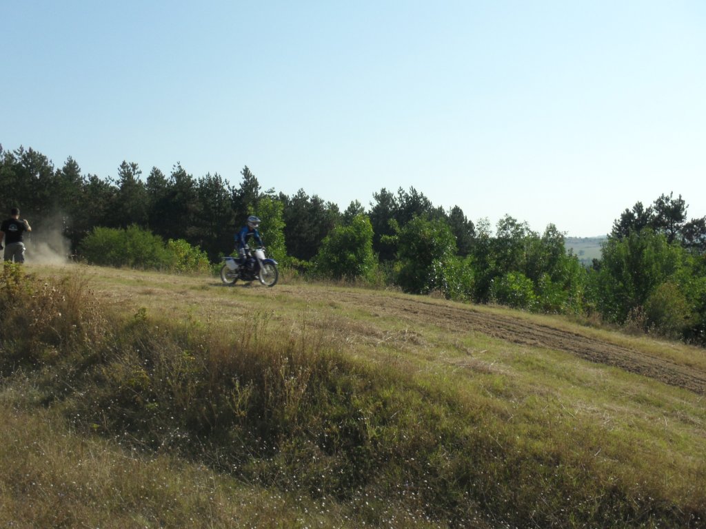 Натиснете снимката за да я уголемите

Име:SAM_0286.jpg
Прегледи:1
Размер:141.3 КБ
ID:5517273