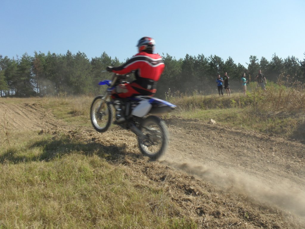 Натиснете снимката за да я уголемите

Име:SAM_0287.jpg
Прегледи:1
Размер:154.6 КБ
ID:5517274