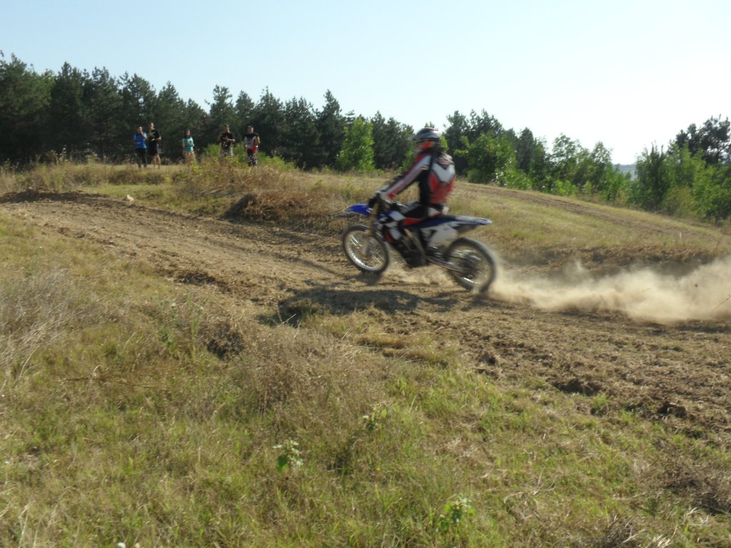 Натиснете снимката за да я уголемите

Име:SAM_0289.jpg
Прегледи:1
Размер:168.3 КБ
ID:5517276