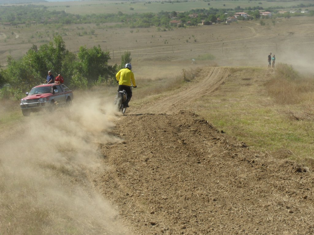 Натиснете снимката за да я уголемите

Име:SAM_0298.jpg
Прегледи:1
Размер:180.1 КБ
ID:5517285