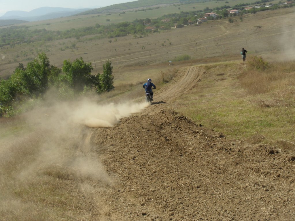 Натиснете снимката за да я уголемите

Име:SAM_0302.jpg
Прегледи:1
Размер:167.4 КБ
ID:5517289