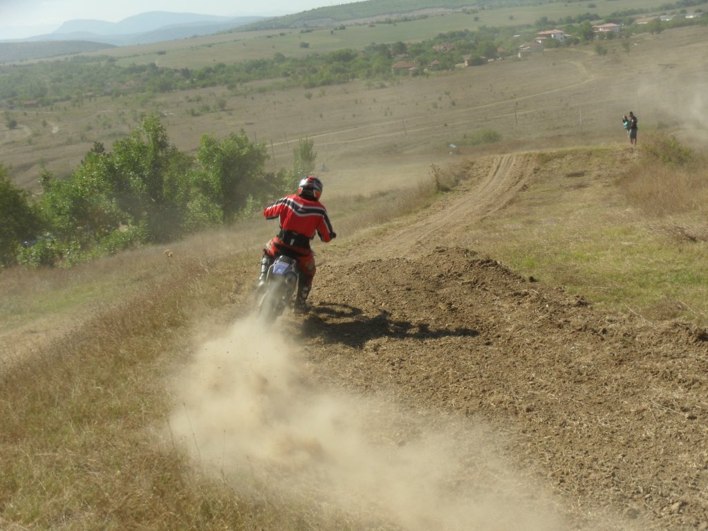 Натиснете снимката за да я уголемите

Име:SAM_0304.jpg
Прегледи:1
Размер:153.1 КБ
ID:5517291