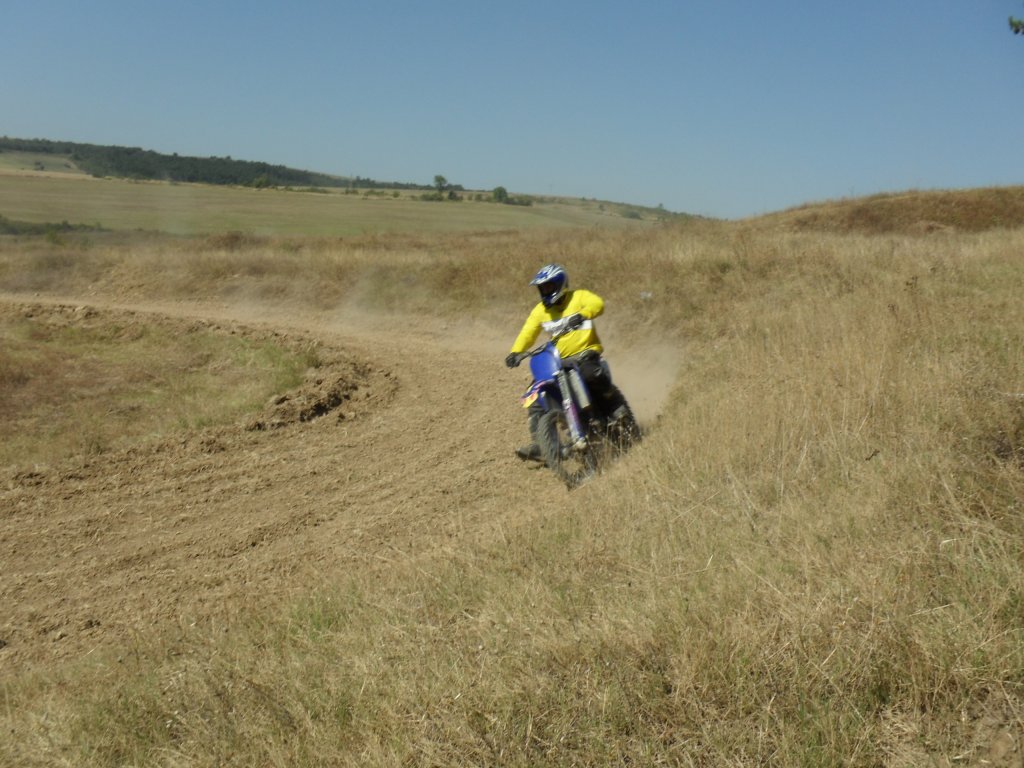 Натиснете снимката за да я уголемите

Име:SAM_0316.jpg
Прегледи:1
Размер:145.8 КБ
ID:5517303