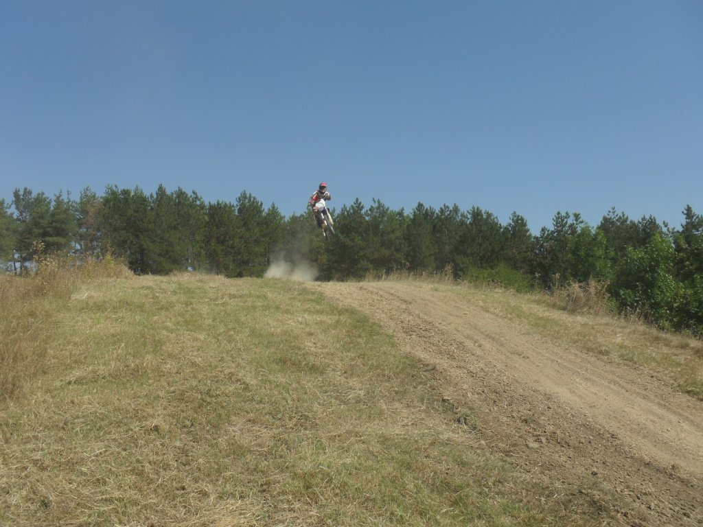 Натиснете снимката за да я уголемите

Име:SAM_0342.jpg
Прегледи:1
Размер:145.3 КБ
ID:5517304