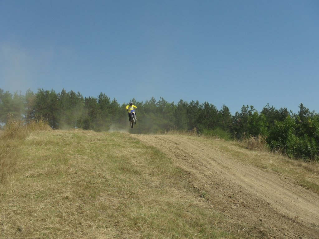 Натиснете снимката за да я уголемите

Име:SAM_0337.jpg
Прегледи:1
Размер:135.9 КБ
ID:5517320