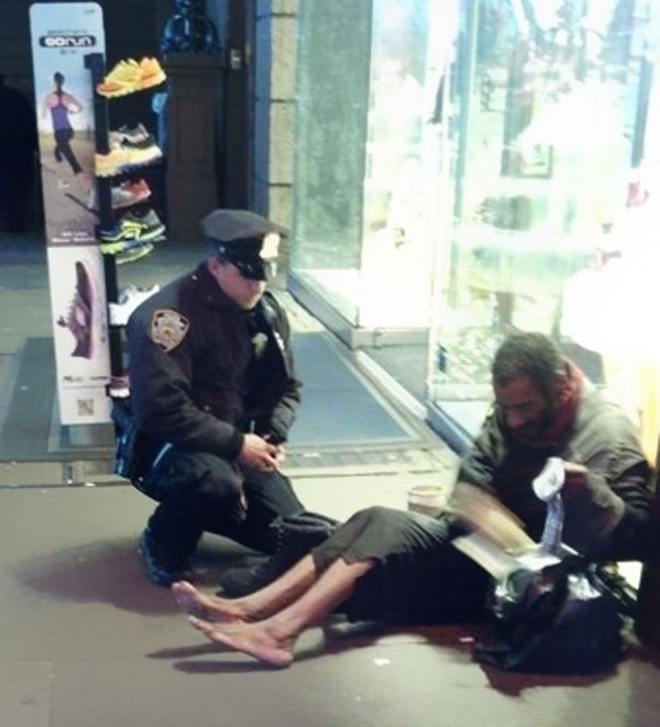 Натиснете снимката за да я уголемите

Име:8115455-R3L8T8D-600-888.jpg
Прегледи:1
Размер:105.9 КБ
ID:6026645