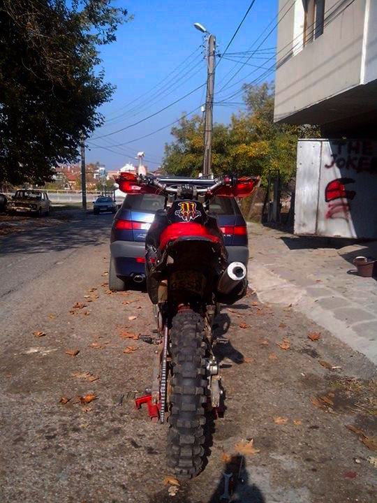 Натиснете снимката за да я уголемите

Име:1394109_10202392686519131_2109859524_n copy.JPG
Прегледи:1
Размер:309.6 КБ
ID:5533659