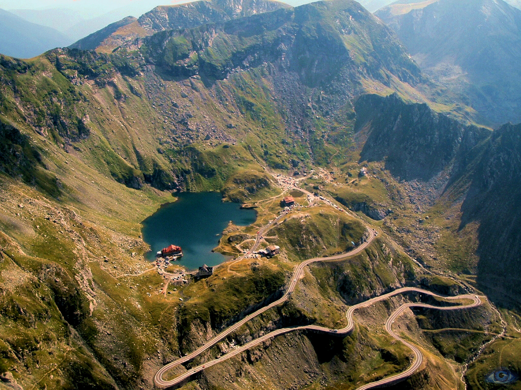 Натиснете снимката за да я уголемите

Име:transfagaras-carpathiantravelers-com.jpg
Прегледи:1
Размер:729.5 КБ
ID:5538845