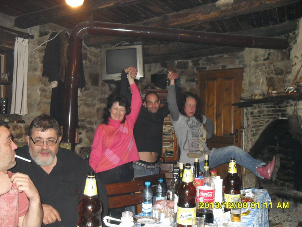 Натиснете снимката за да я уголемите

Име:SDC14240.jpg
Прегледи:1
Размер:143.7 КБ
ID:5544126