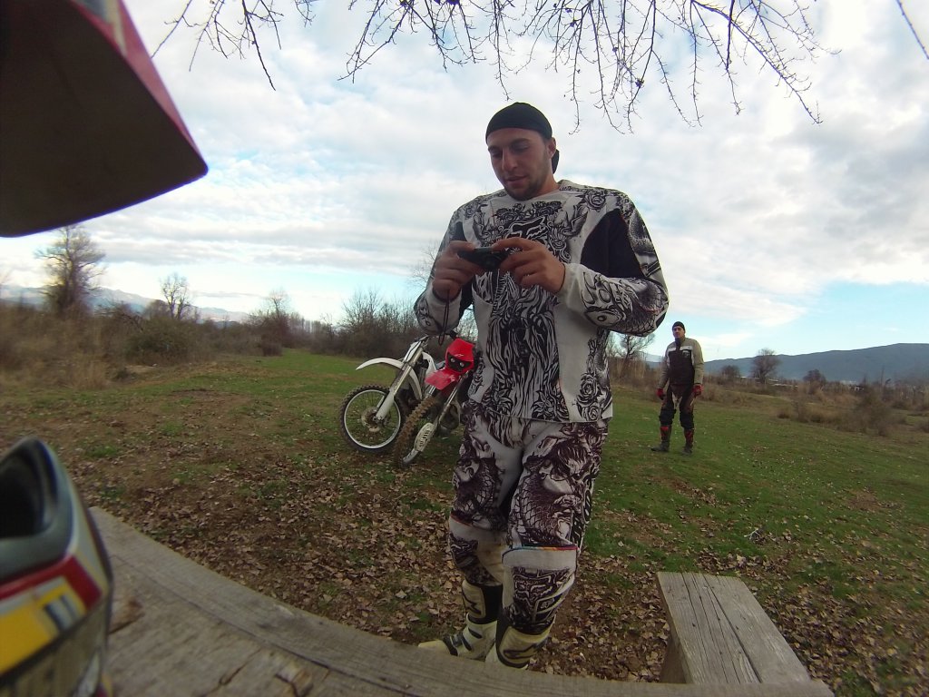 Натиснете снимката за да я уголемите

Име:IONX0040.jpg
Прегледи:1
Размер:166.9 КБ
ID:5544145