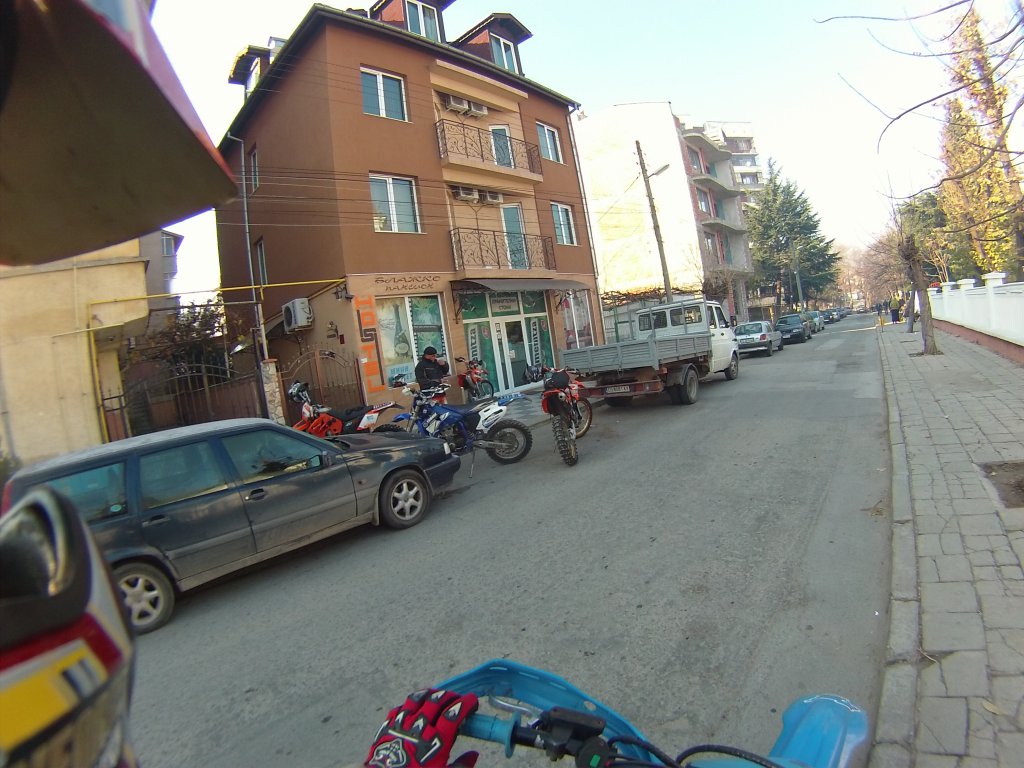 Натиснете снимката за да я уголемите

Име:IONX0003.jpg
Прегледи:1
Размер:153.8 КБ
ID:5546140