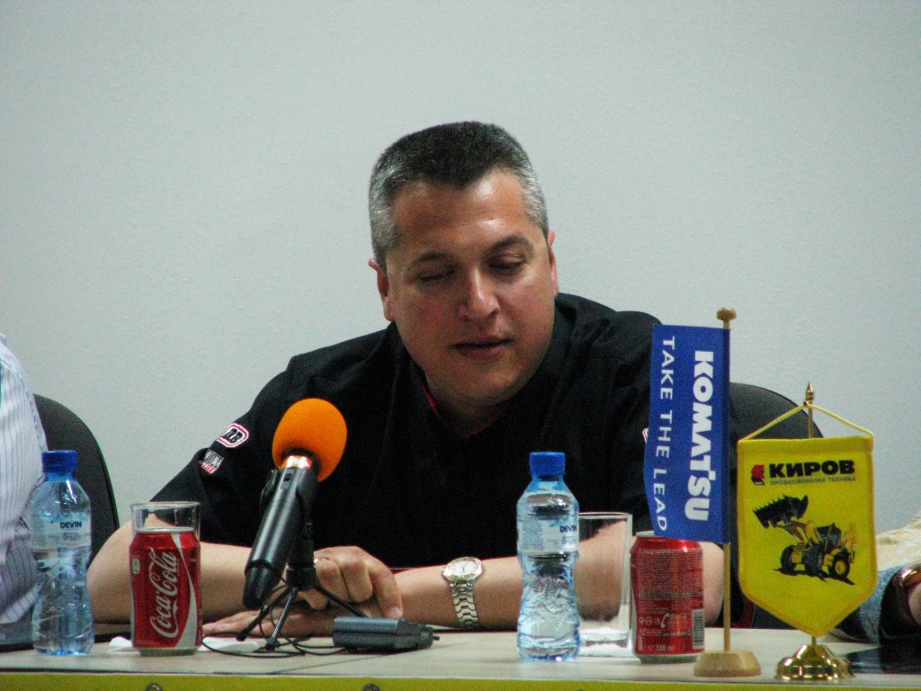 Натиснете снимката за да я уголемите

Име:096.jpg
Прегледи:1
Размер:131.1 КБ
ID:5559108