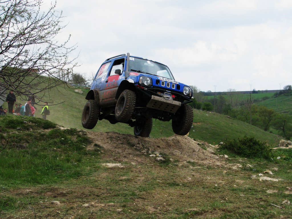 Натиснете снимката за да я уголемите

Име:016.jpg
Прегледи:2
Размер:183.1 КБ
ID:5563774