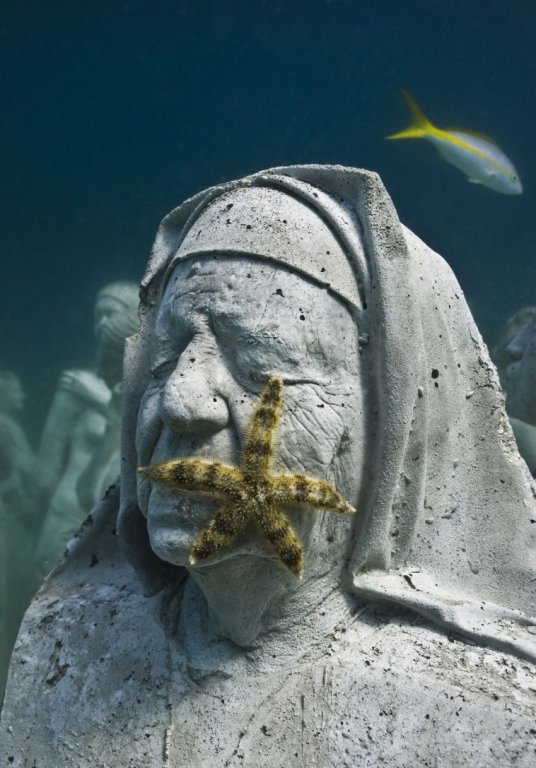 Натиснете снимката за да я уголемите

Име:underwater_sculpture_03777_005.jpg
Прегледи:1
Размер:85.0 КБ
ID:6050996