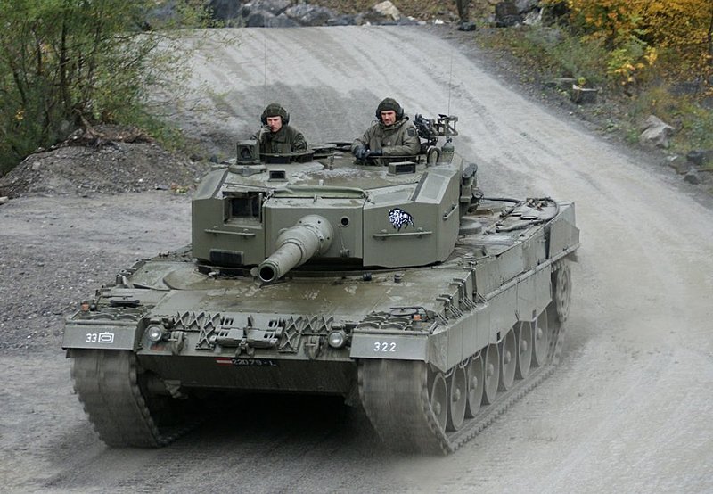 Натиснете снимката за да я уголемите

Име:Leopard_2A4_Austria_4.jpg
Прегледи:1
Размер:131.5 КБ
ID:5612880