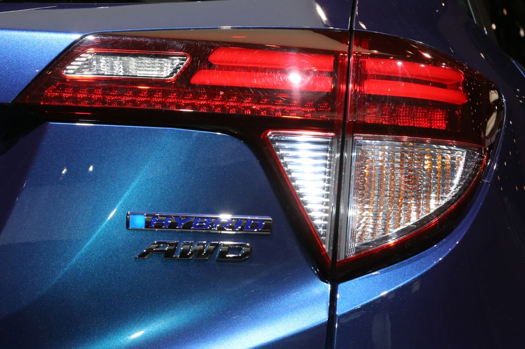 Натиснете снимката за да я уголемите

Име:honda-vezel-hybrid-taillight.jpg
Прегледи:1
Размер:148.2 КБ
ID:5645712