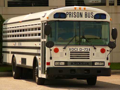 Натиснете снимката за да я уголемите

Име:prison-bus.jpg
Прегледи:1
Размер:25.6 КБ
ID:5702640