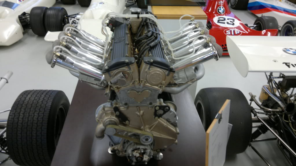 Натиснете снимката за да я уголемите

Име:BMW M10 F2.jpg
Прегледи:1
Размер:80.4 КБ
ID:5703702