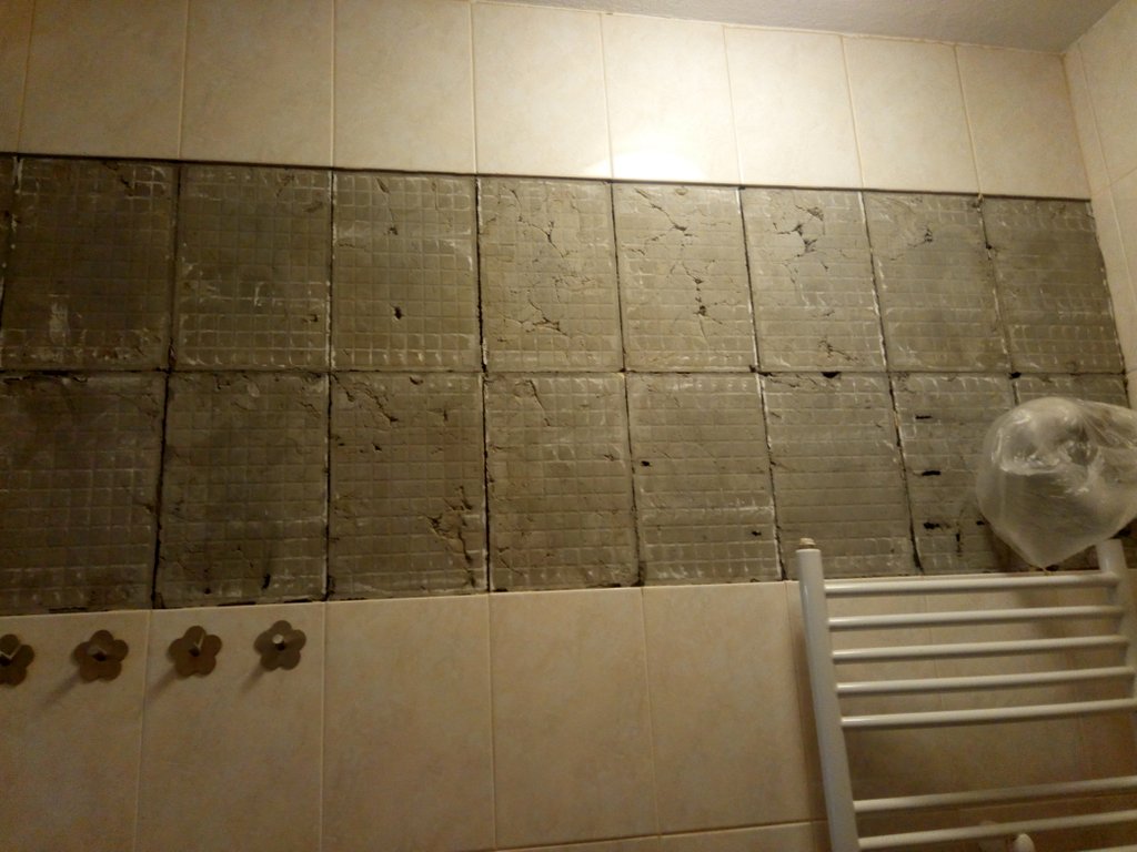 Непредвиден ремонт на баня - приемам акъли всякакви - OFFRoad-Bulgaria.com