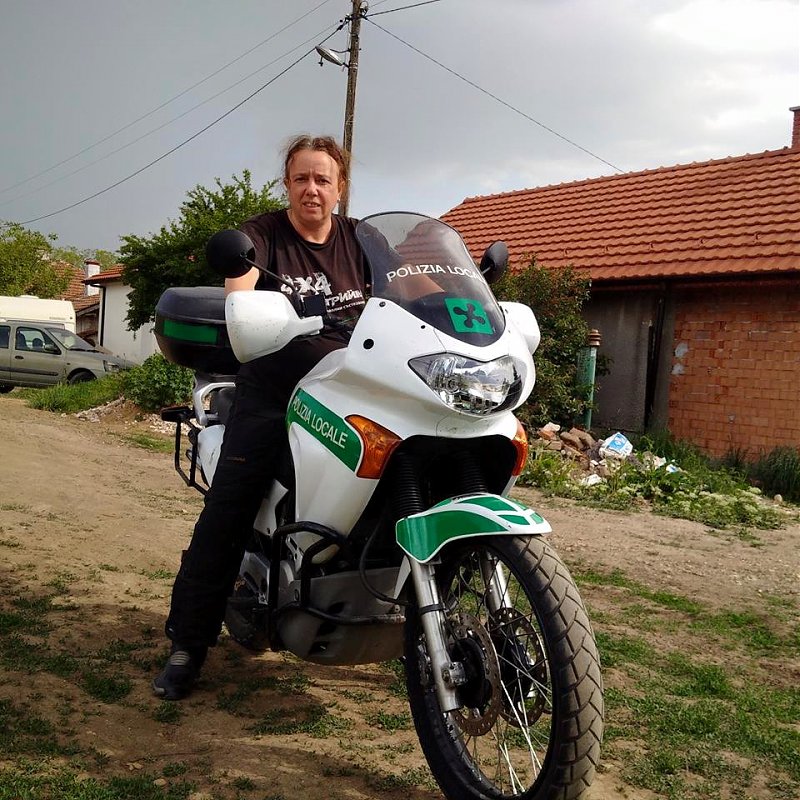 Натиснете снимката за да я уголемите

Име:31706544_10211575113675320_2567696041285517312_n.jpg
Прегледи:1
Размер:178.9 КБ
ID:5787862