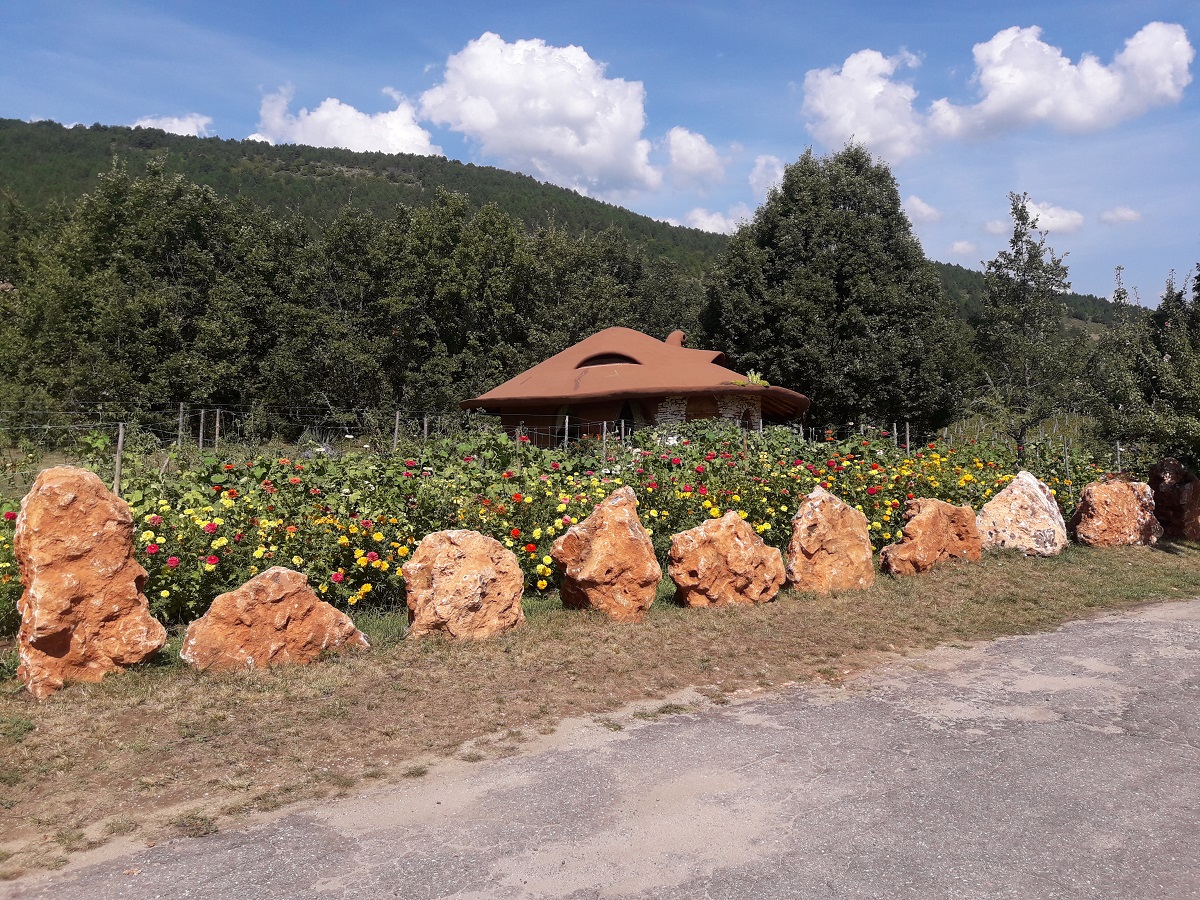 Натиснете снимката за да я уголемите

Име:20180816_111442.jpg
Прегледи:1
Размер:635.2 КБ
ID:5796931